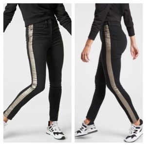 Athleta Size 6 City‎ Stripe Straight Leg Black Jeans